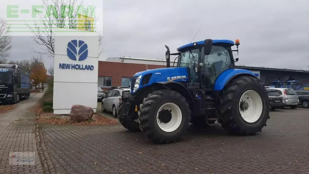New Holland t7.220 ac - Tractor: foto 1 New Holland t7.220 ac - Tractor: foto 1