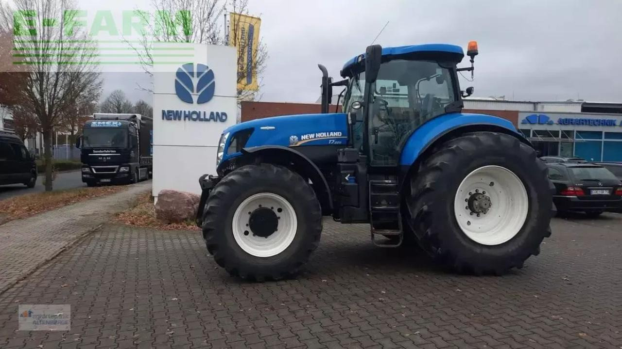 New Holland t7.220 ac - Tractor: foto 2 New Holland t7.220 ac - Tractor: foto 2