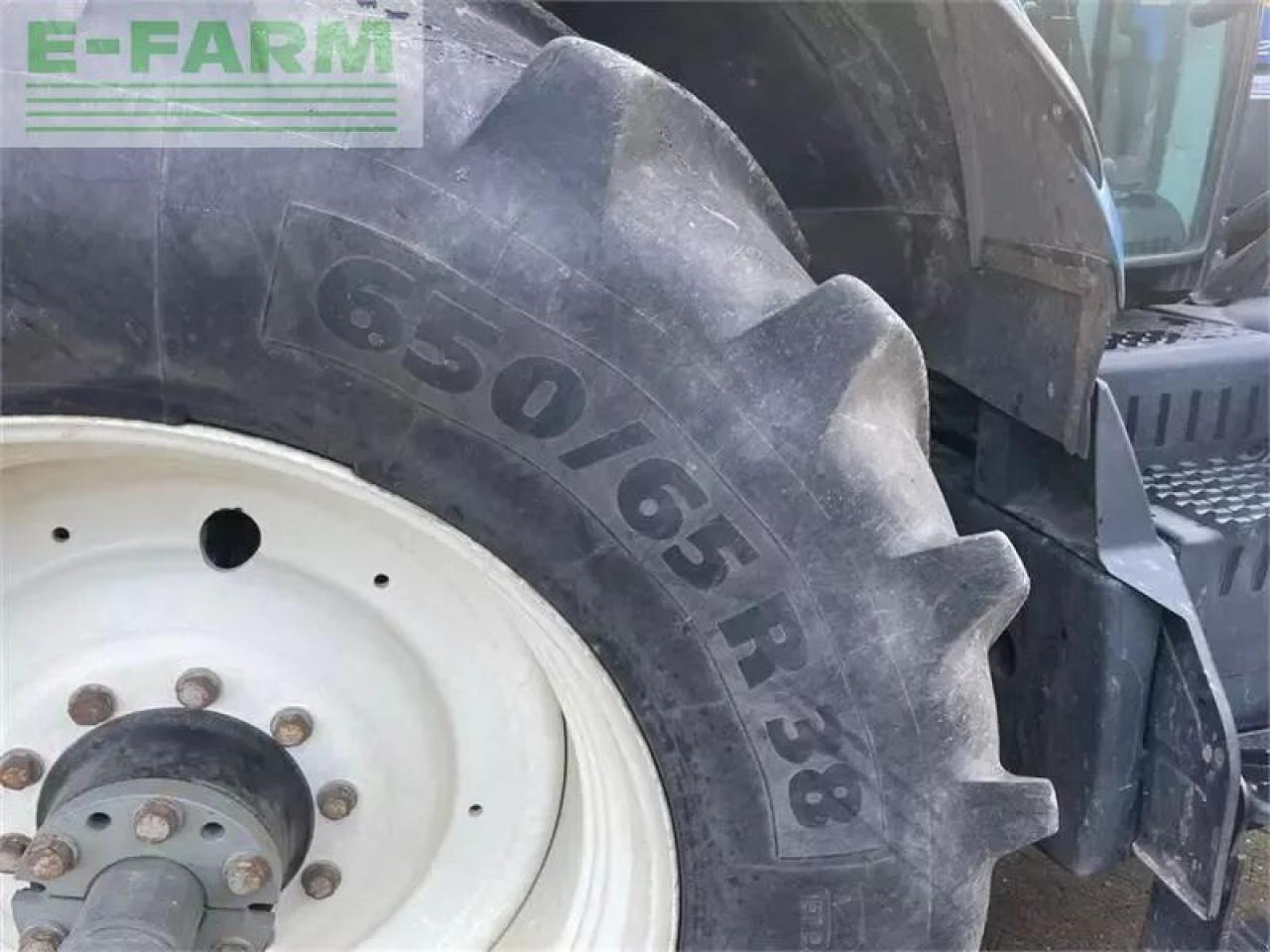 Tractor New Holland t7.220 med alø frontlæsser: foto 9