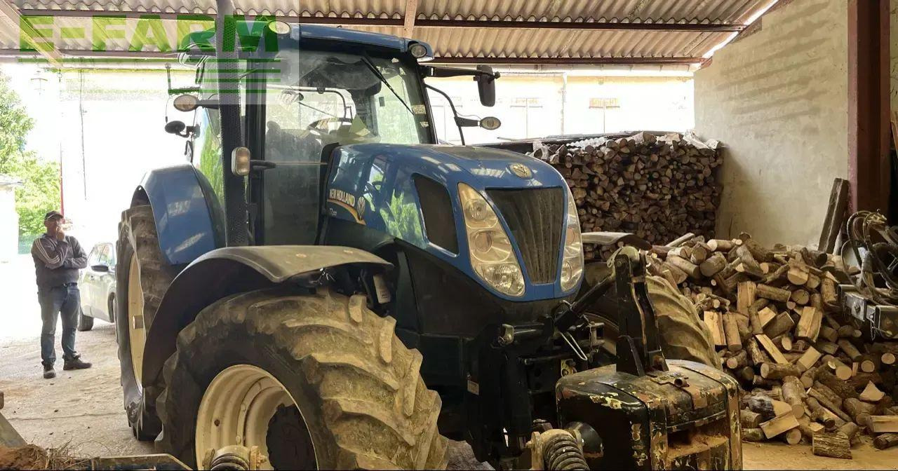 New Holland t7.220 sw - Tractor: foto 4 New Holland t7.220 sw - Tractor: foto 4