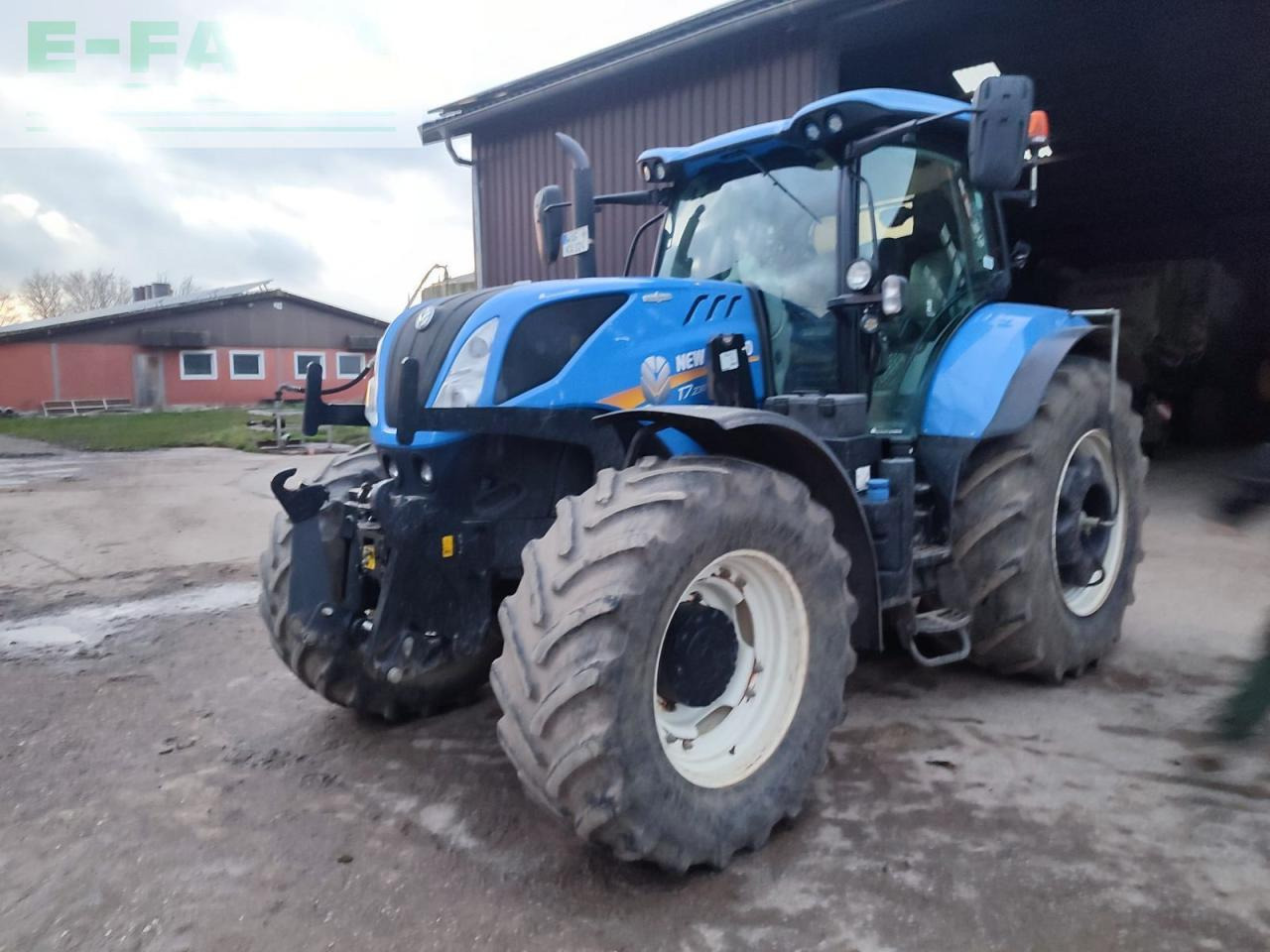 New Holland t7.230 ac - Tractor: foto 1 New Holland t7.230 ac - Tractor: foto 1