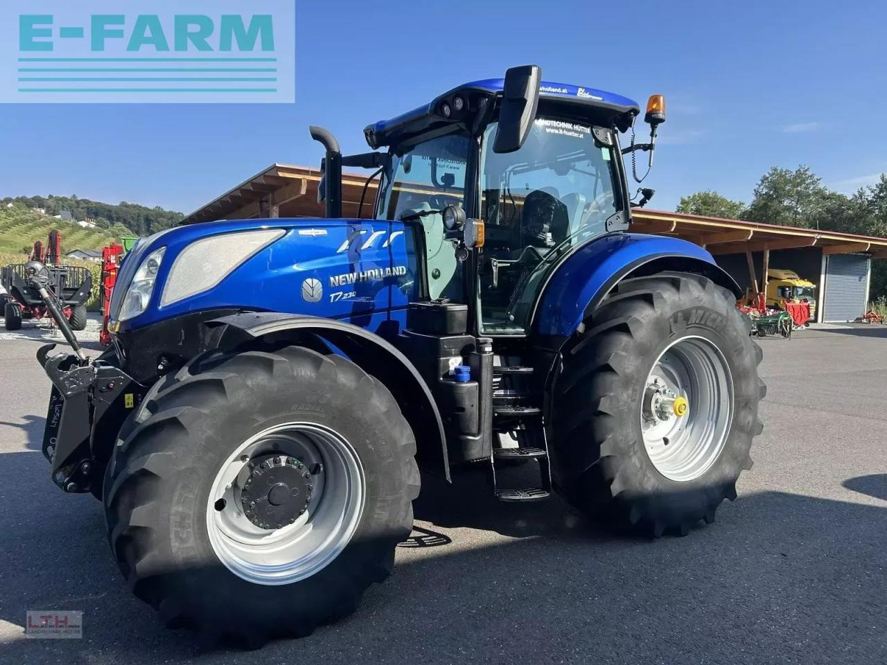 New Holland t7.230 plm auto command - Tractor: foto 2 New Holland t7.230 plm auto command - Tractor: foto 2