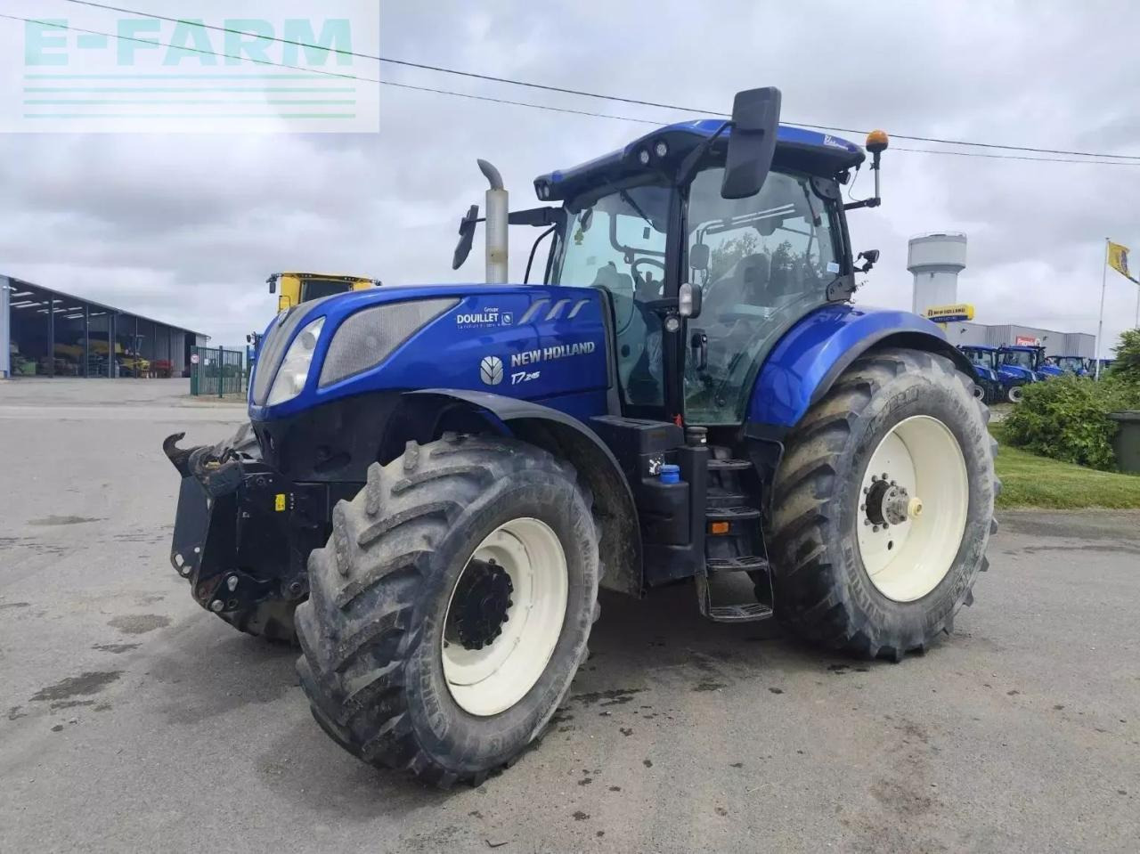 New Holland t7 245 ac - Tractor: foto 2 New Holland t7 245 ac - Tractor: foto 2