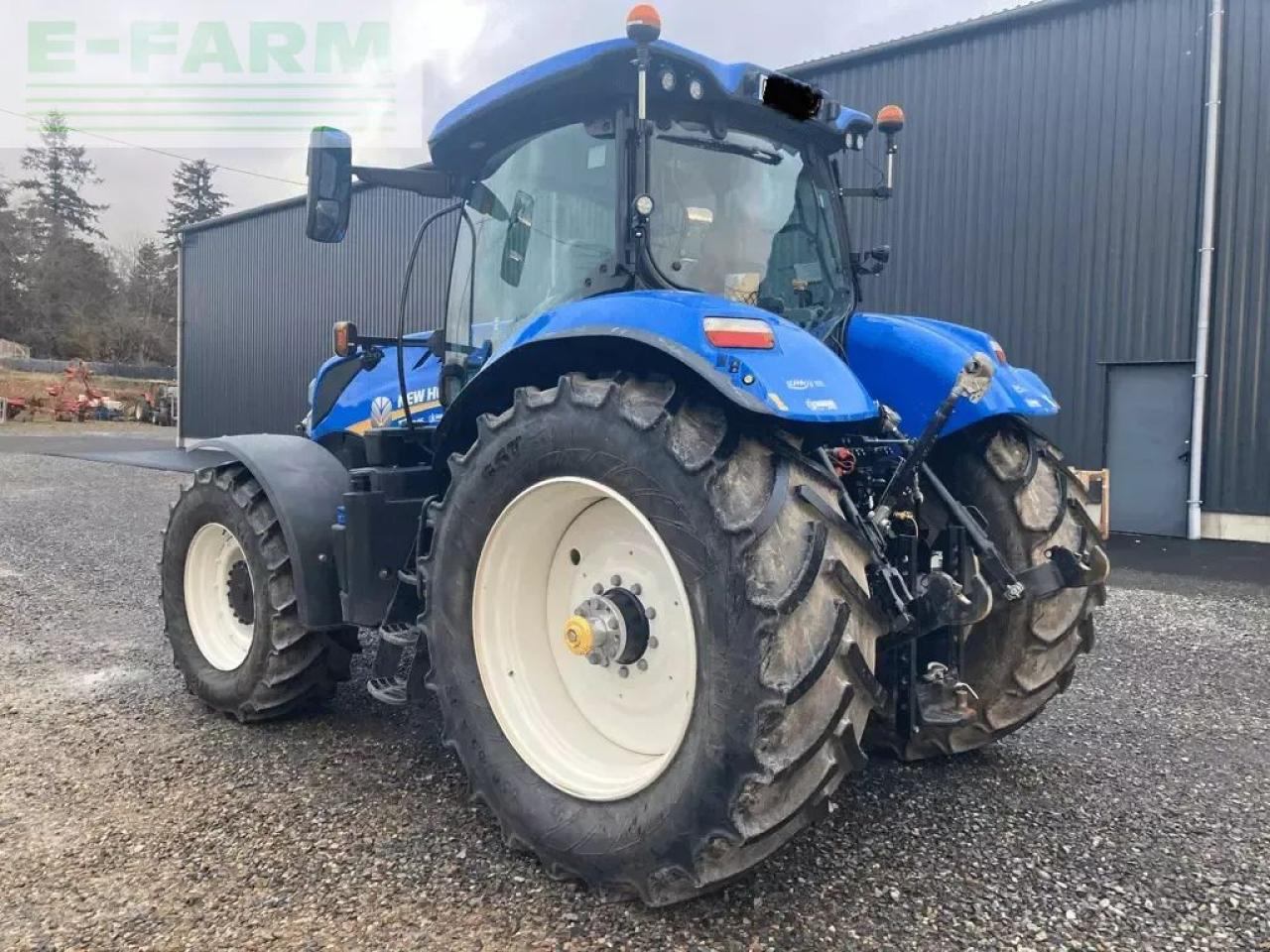 New Holland t7.245 pc s5 - Tractor: foto 4 New Holland t7.245 pc s5 - Tractor: foto 4