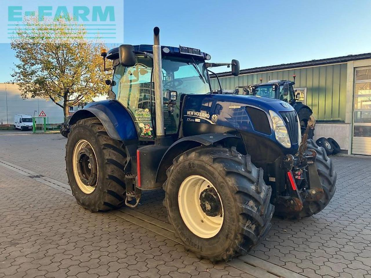 New Holland t7.270 auto command - Tractor: foto 1 New Holland t7.270 auto command - Tractor: foto 1