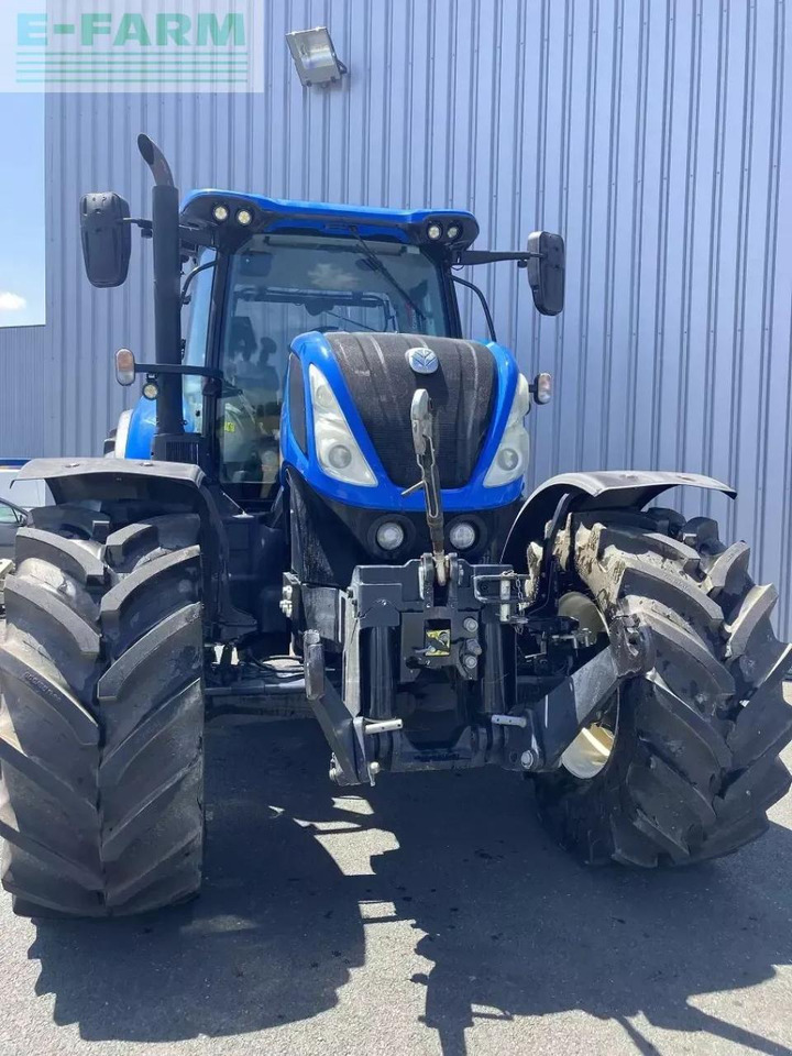 New Holland t7.270 auto command - Tractor: foto 4 New Holland t7.270 auto command - Tractor: foto 4