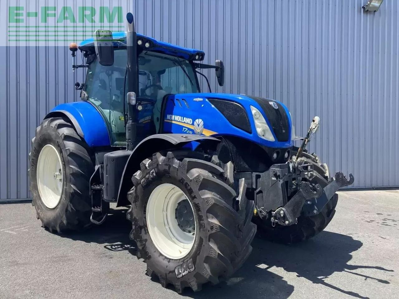 New Holland t7.270 auto command - Tractor: foto 3 New Holland t7.270 auto command - Tractor: foto 3