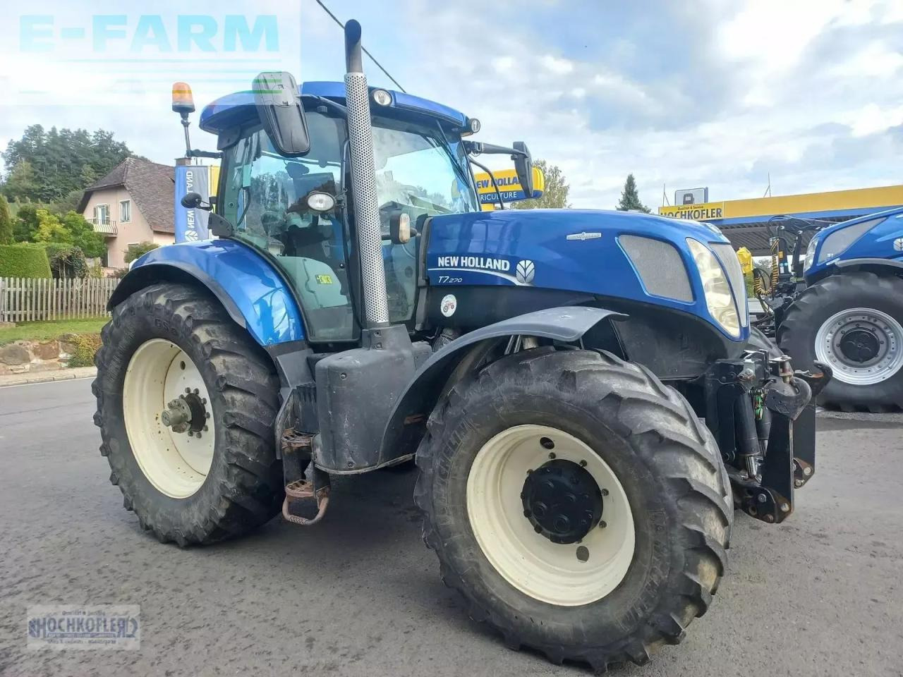 New Holland t7.270 auto command bluepower - Tractor: foto 3 New Holland t7.270 auto command bluepower - Tractor: foto 3