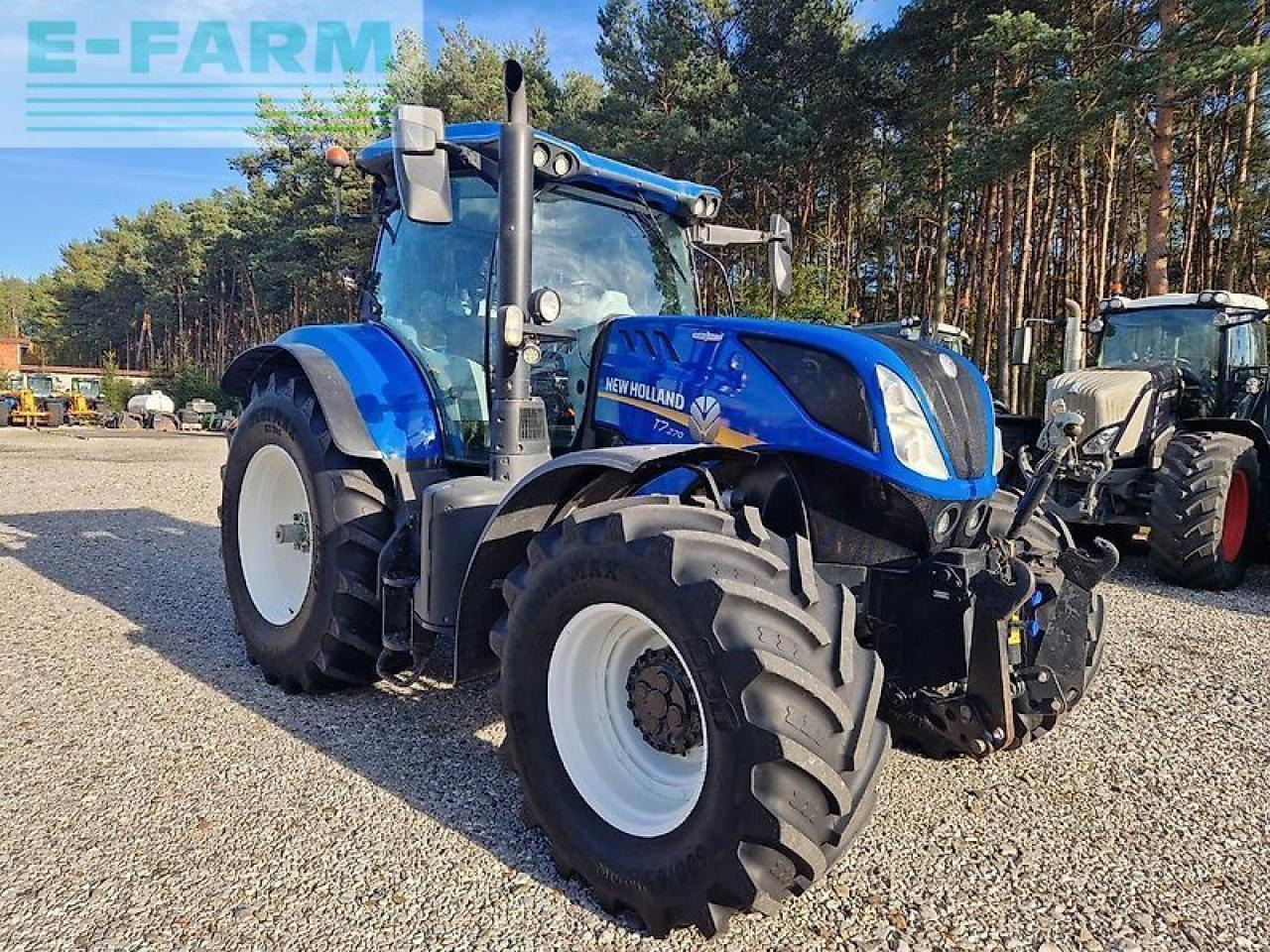 New Holland t7.270 autocommand - Tractor: foto 1 New Holland t7.270 autocommand - Tractor: foto 1