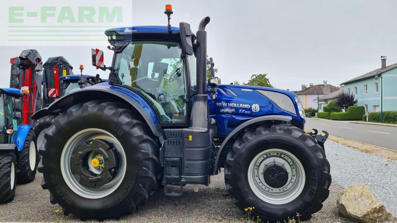 New Holland t7.300auto command - Tractor: foto 2 New Holland t7.300auto command - Tractor: foto 2