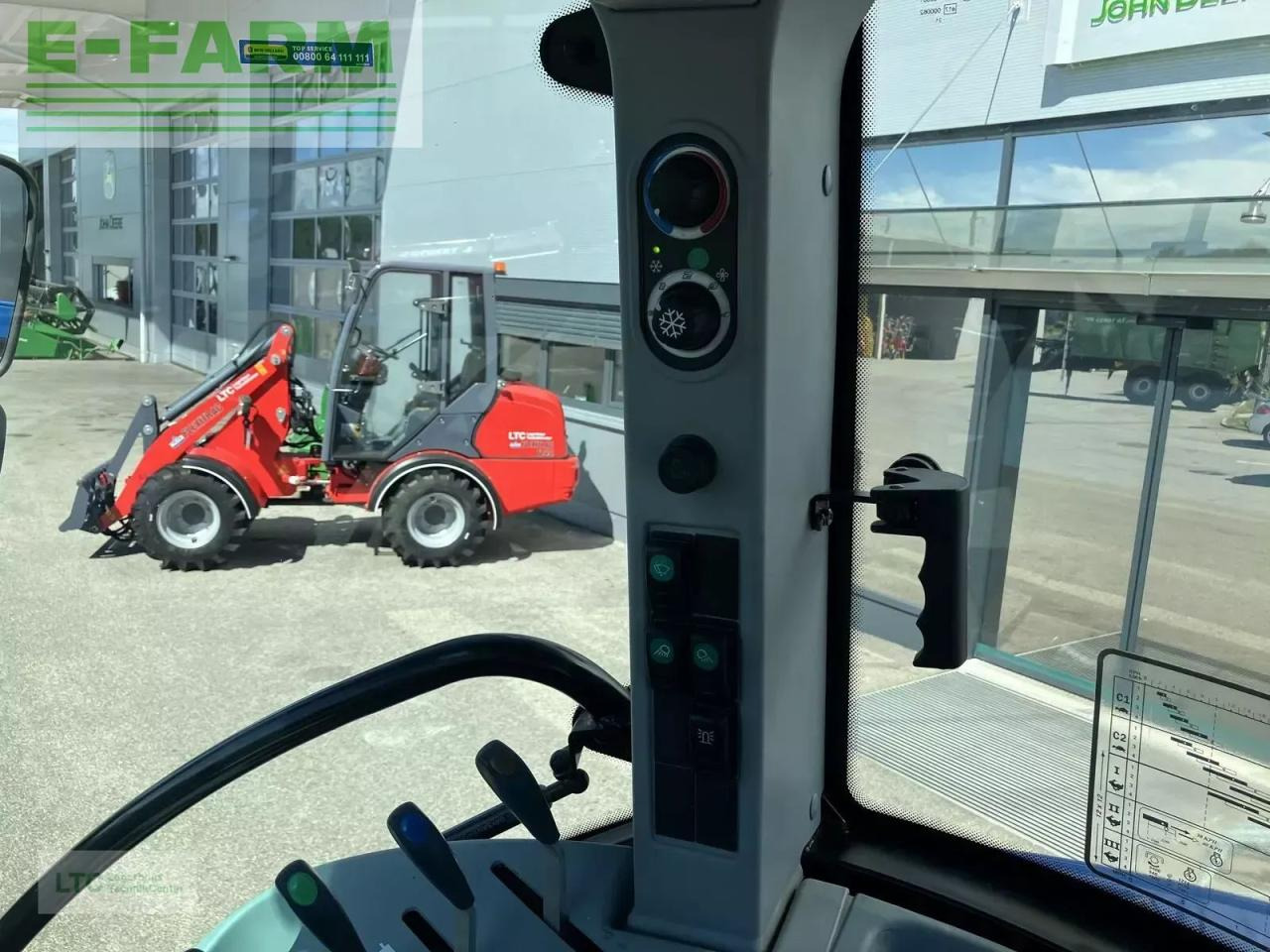 Tractor New Holland td5.85: foto 25 Tractor New Holland td5.85: foto 25