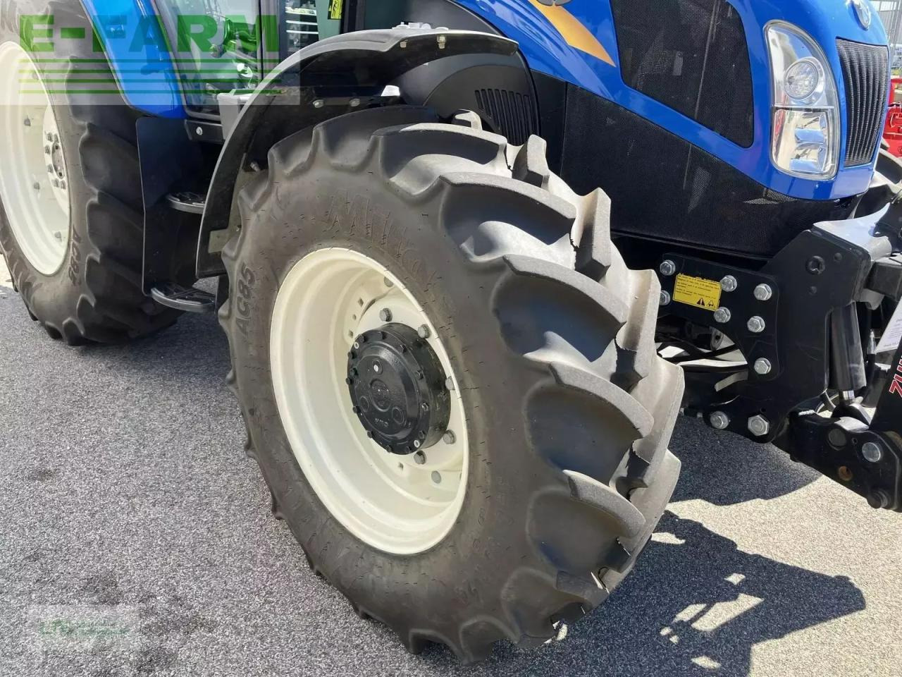 Tractor New Holland td5.85: foto 14 Tractor New Holland td5.85: foto 14