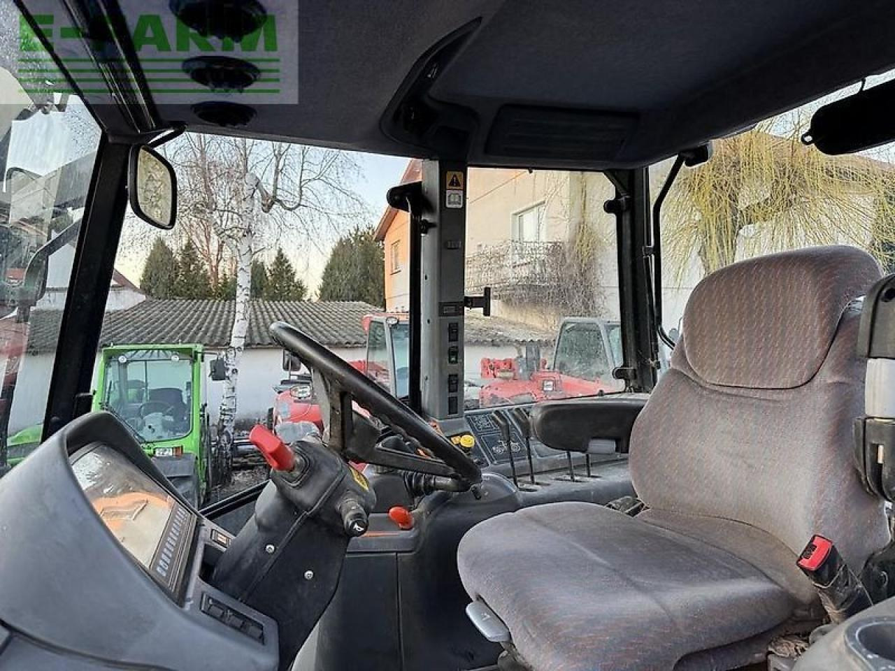 Tractor New Holland tm175 powercommand: foto 10