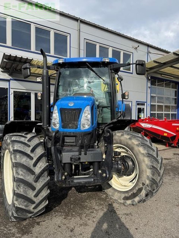 New Holland ts 100 a - Tractor: foto 2 New Holland ts 100 a - Tractor: foto 2