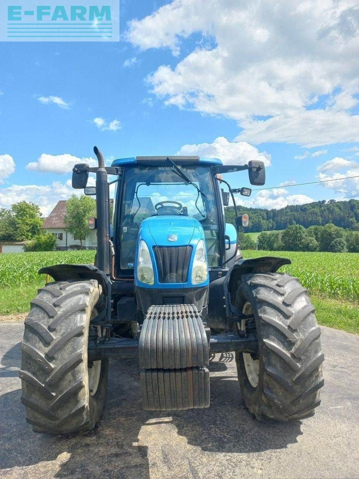 New Holland ts115a delta Delta - Tractor: foto 2 New Holland ts115a delta Delta - Tractor: foto 2