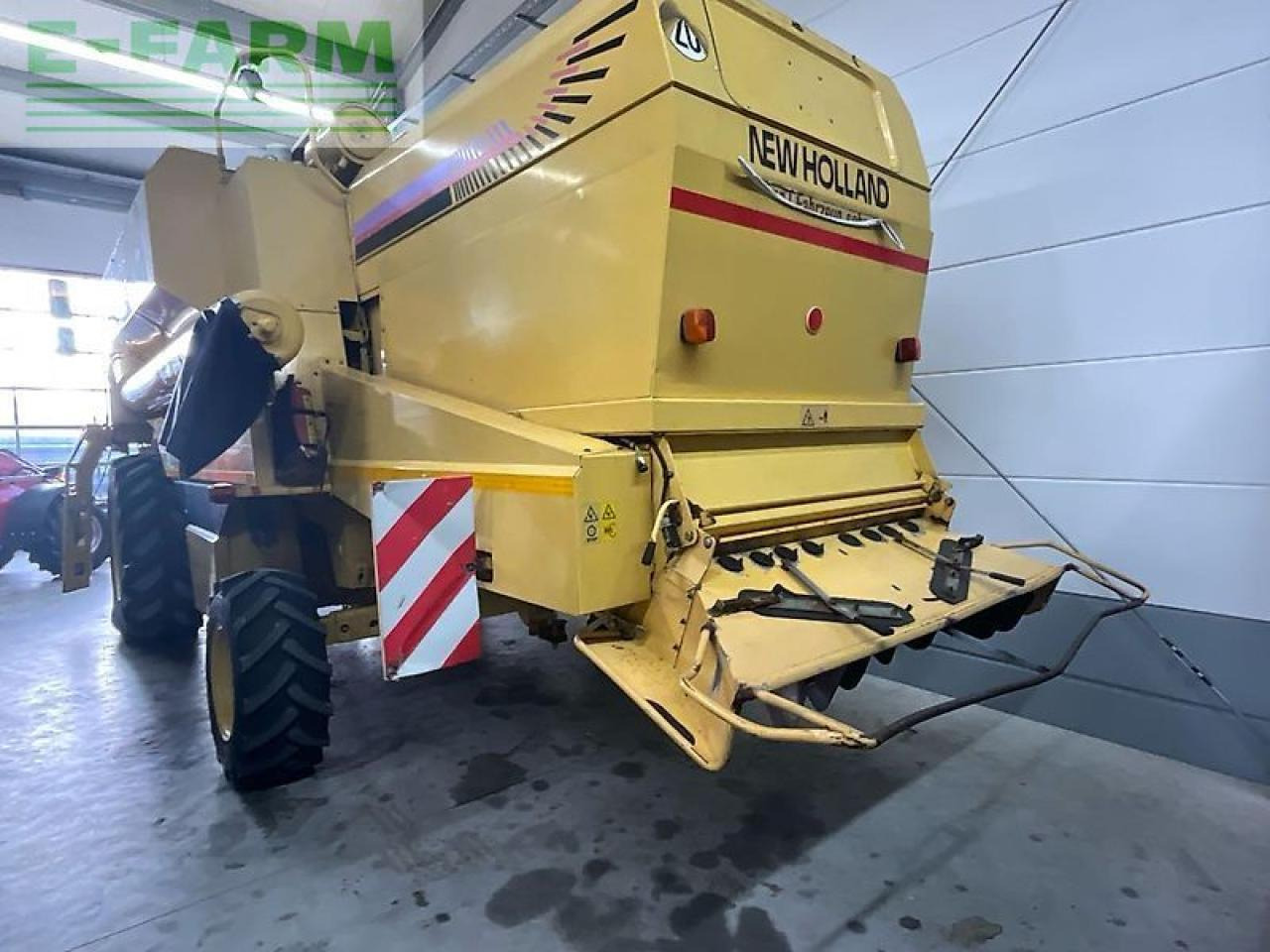 New Holland tx 65 - Cosechadora de granos: foto 3 New Holland tx 65 - Cosechadora de granos: foto 3