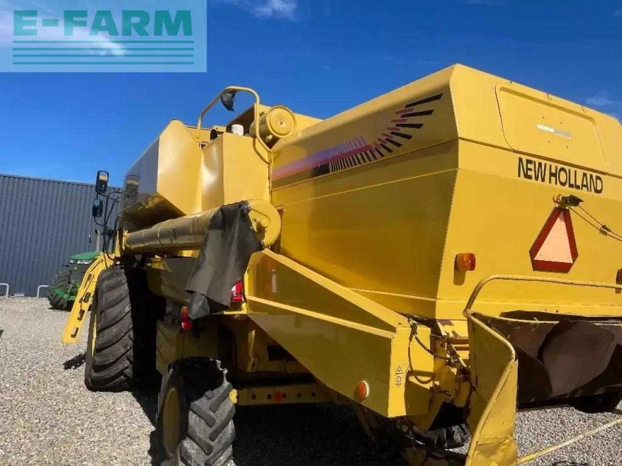 New Holland tx 66 - Cosechadora de granos: foto 5 New Holland tx 66 - Cosechadora de granos: foto 5