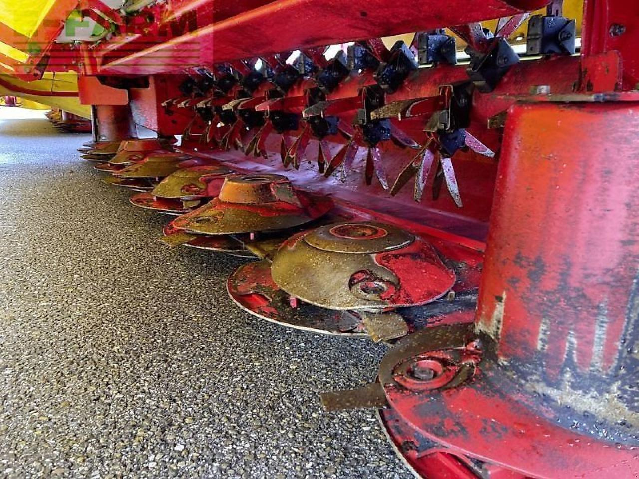 Segadora Pöttinger novacat v 10000 ed collector: foto 9 Segadora Pöttinger novacat v 10000 ed collector: foto 9