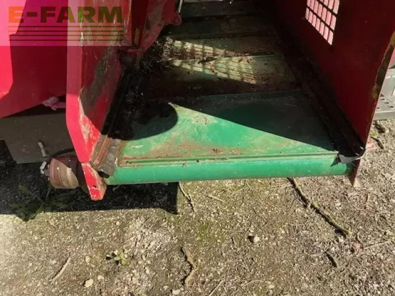 R.M.H. mixell141 - Maquinaria ganadera: foto 5 R.M.H. mixell141 - Maquinaria ganadera: foto 5