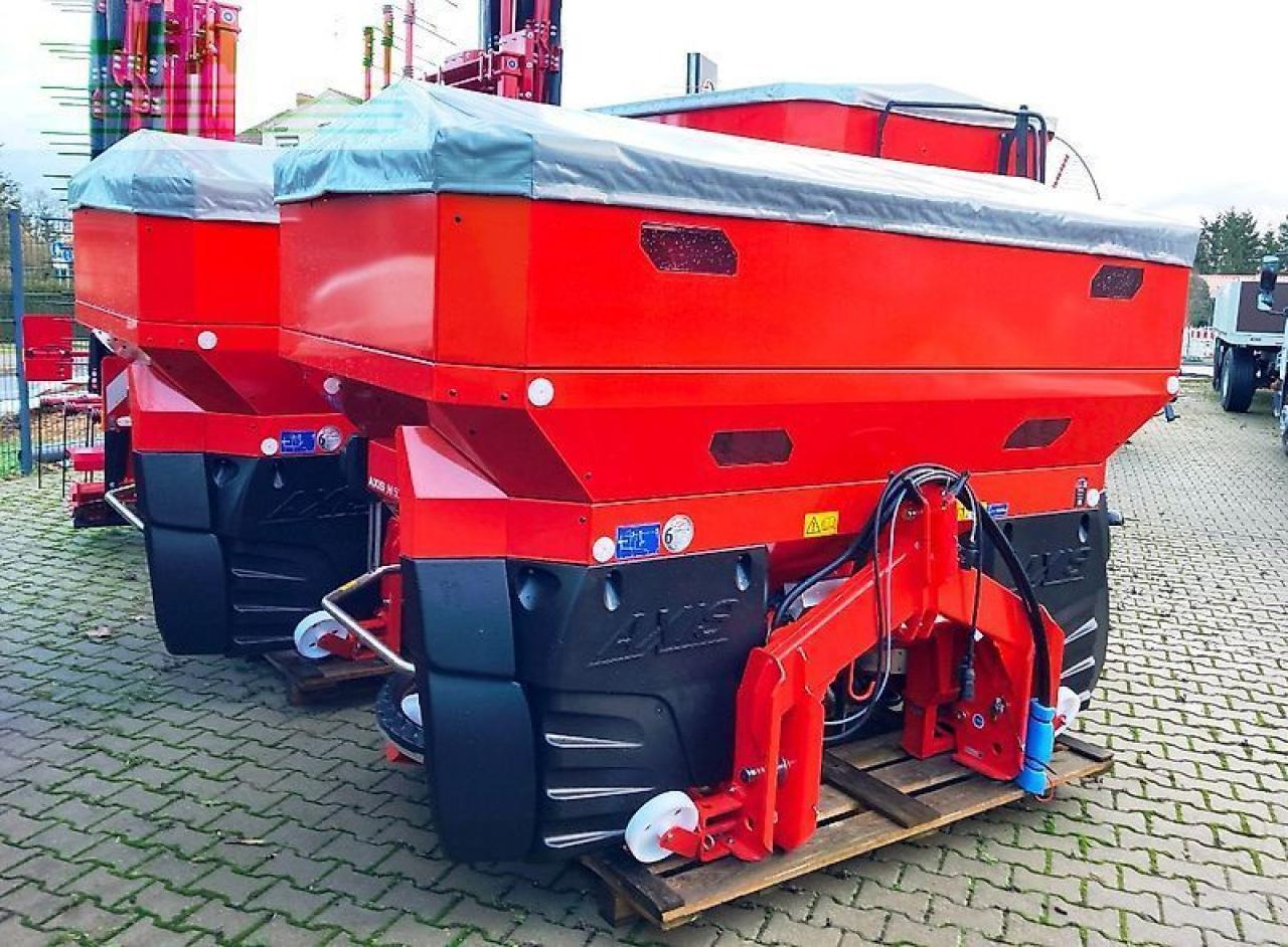 Rauch axis h 50.2 emc+w-vspro iso mit axmat duo neu - Esparcidor de fertilizantes: foto 4 Rauch axis h 50.2 emc+w-vspro iso mit axmat duo neu - Esparcidor de fertilizantes: foto 4