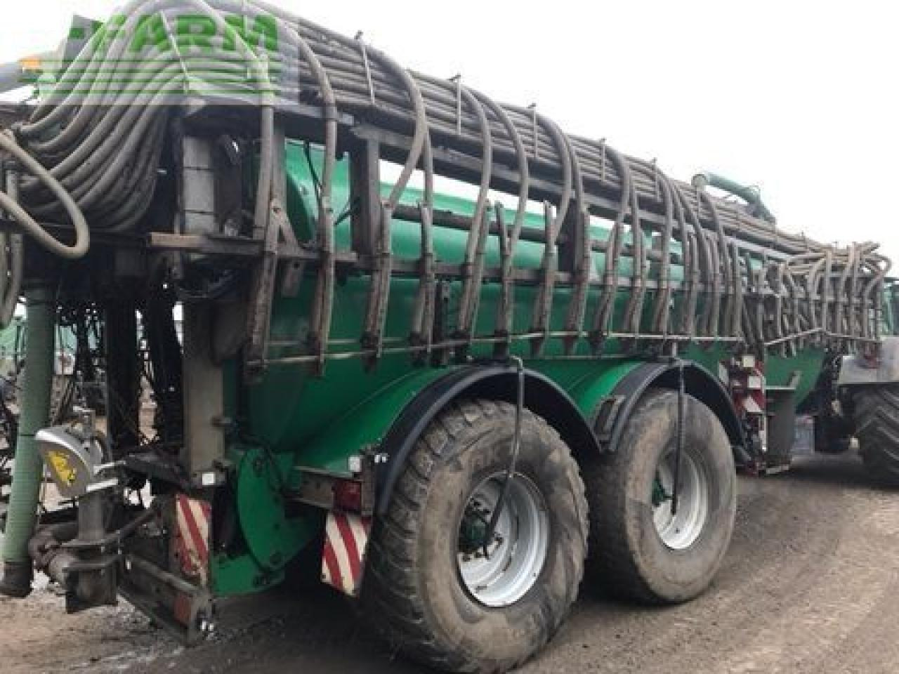 Samson pg 20 - Cuba de purín: foto 1 Samson pg 20 - Cuba de purín: foto 1