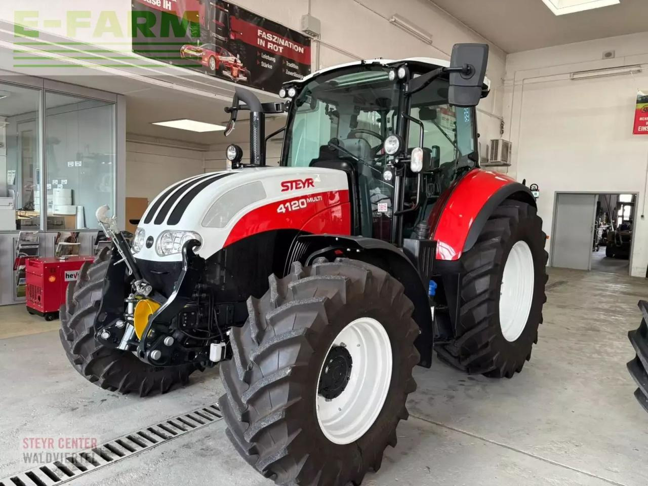 Steyr 4120 multi (stage v) - Tractor: foto 1 Steyr 4120 multi (stage v) - Tractor: foto 1