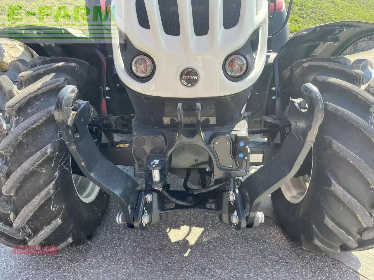 Steyr 4130 expert cvt CVT - Tractor: foto 4 Steyr 4130 expert cvt CVT - Tractor: foto 4