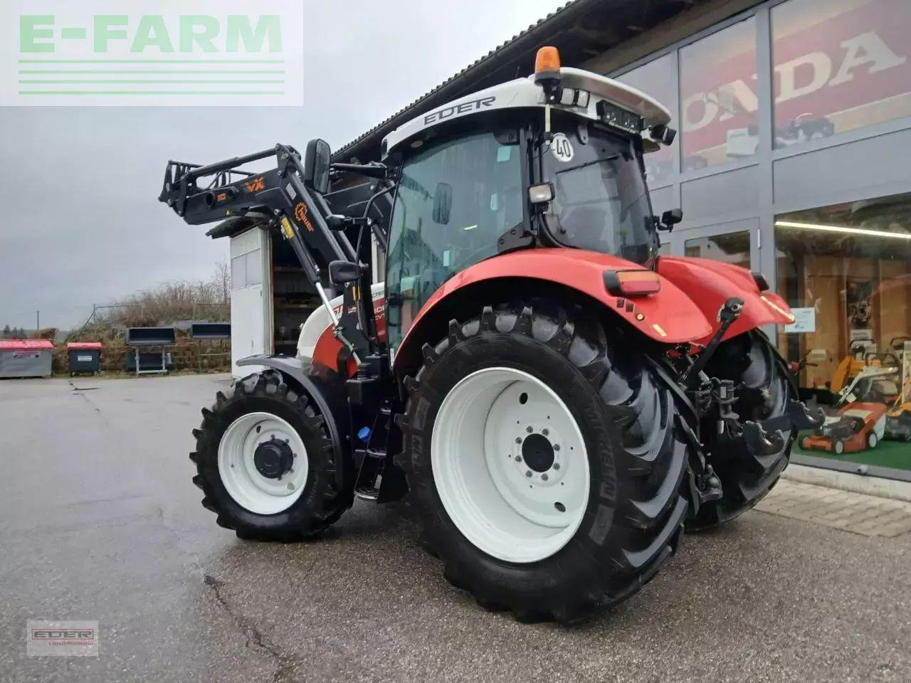Steyr profi 4120 cvt CVT - Tractor: foto 4 Steyr profi 4120 cvt CVT - Tractor: foto 4