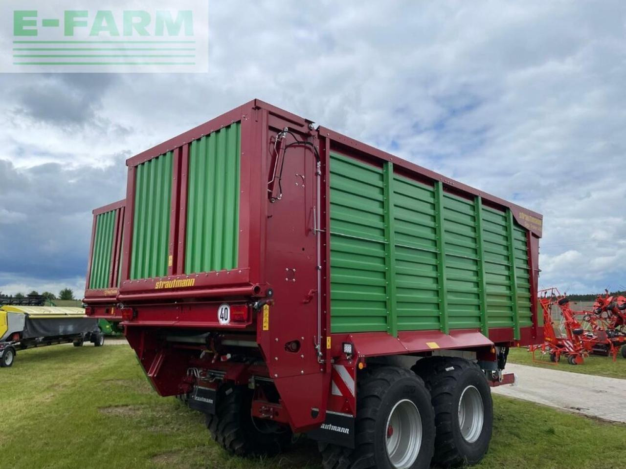 Strautmann giga-trailer 400 - Remolque volquete agrícola: foto 4 Strautmann giga-trailer 400 - Remolque volquete agrícola: foto 4