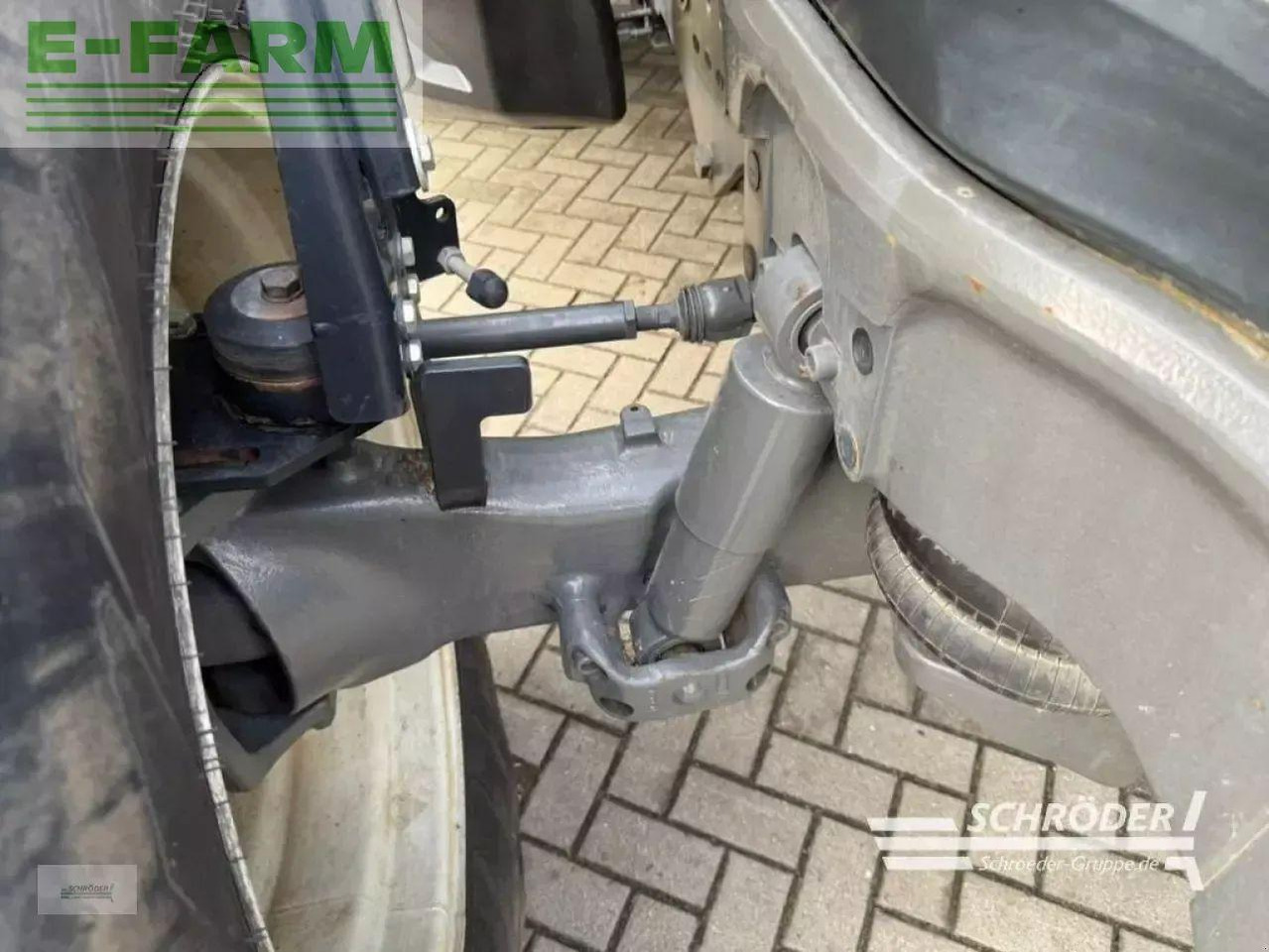 Tractor Valtra t 174 ea: foto 11