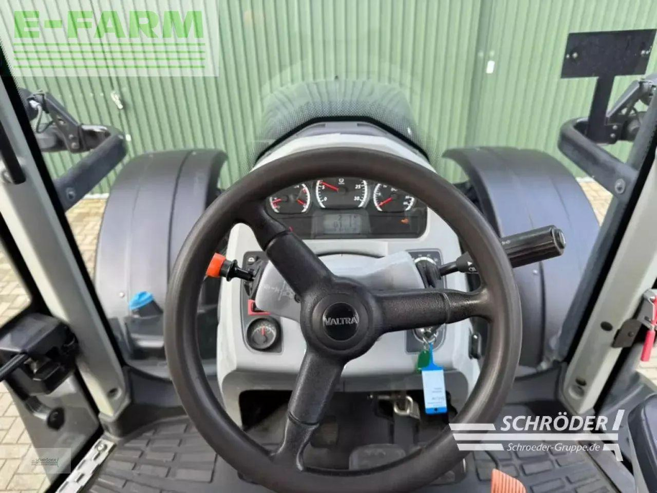 Tractor Valtra t 174 ea: foto 21