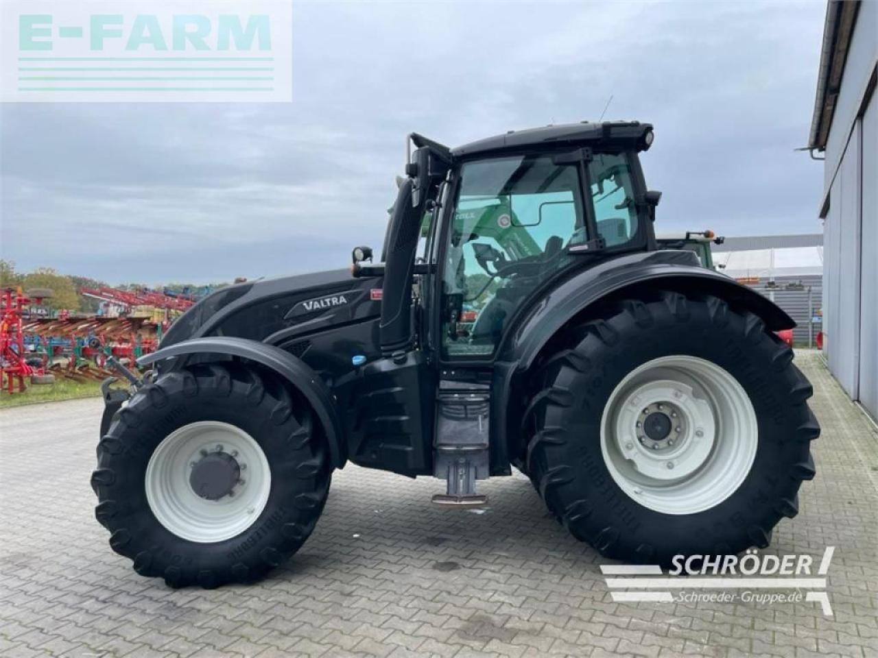 Valtra t 214 d smarttouch + rtk - Tractor: foto 4 Valtra t 214 d smarttouch + rtk - Tractor: foto 4