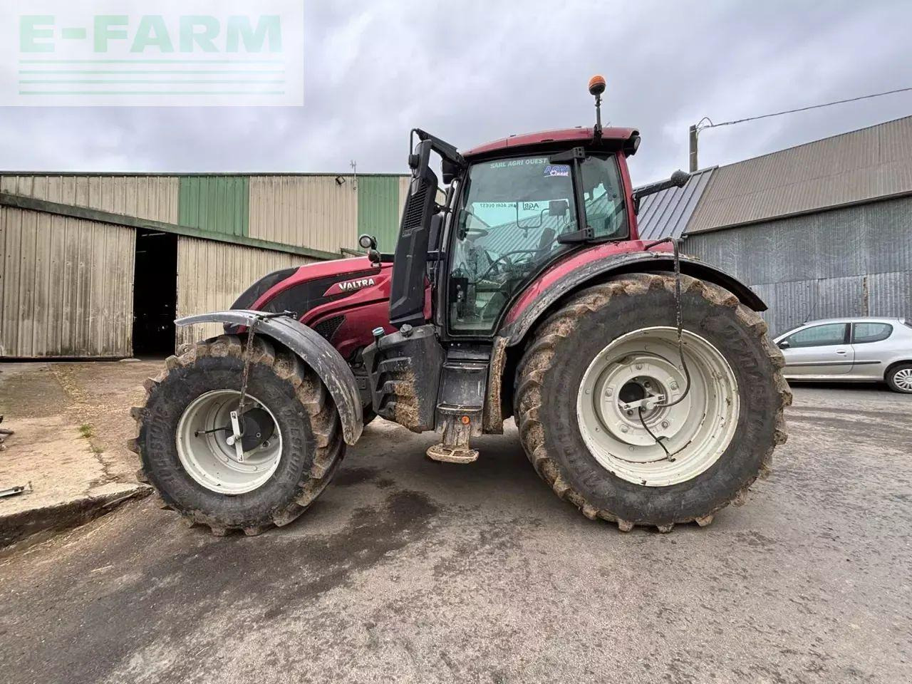 Valtra t 234 v smarttouch - Tractor: foto 1 Valtra t 234 v smarttouch - Tractor: foto 1