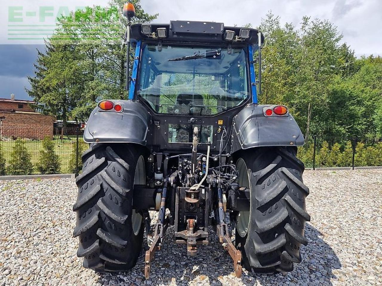 Valtra t131 hitech HiTech - Tractor: foto 5 Valtra t131 hitech HiTech - Tractor: foto 5
