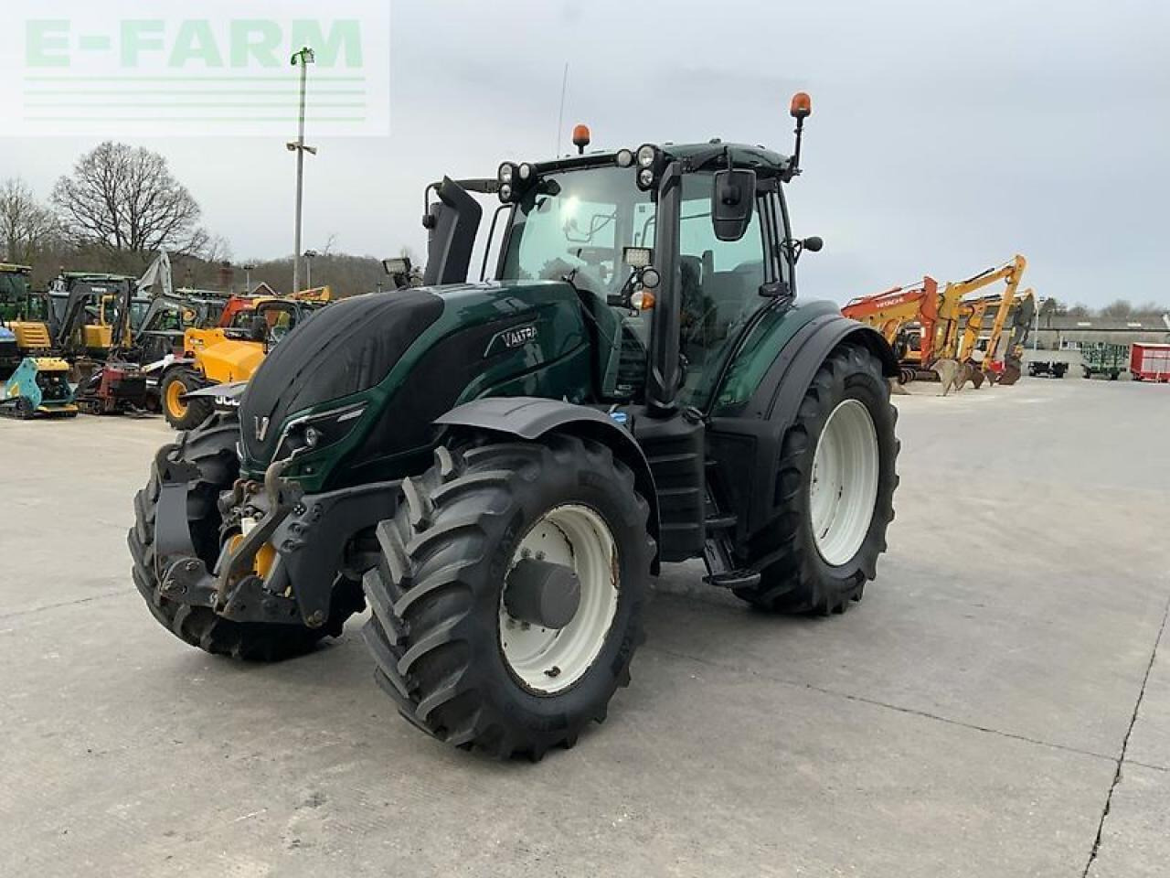 Valtra t214 direct tractor (st22267) Direct - Tractor: foto 4 Valtra t214 direct tractor (st22267) Direct - Tractor: foto 4