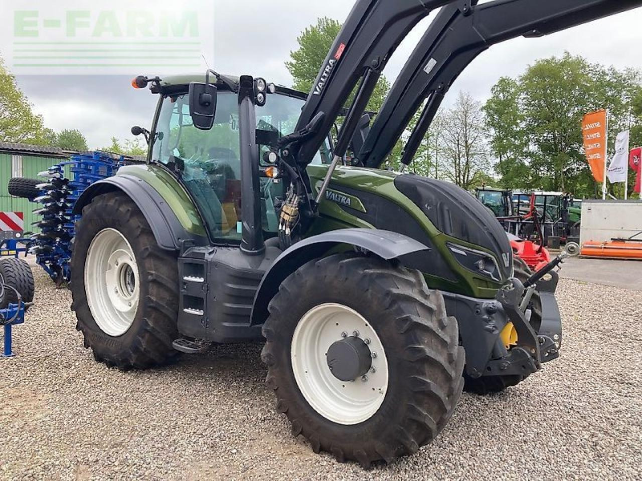 Valtra t214 ecoactive - Tractor: foto 2 Valtra t214 ecoactive - Tractor: foto 2