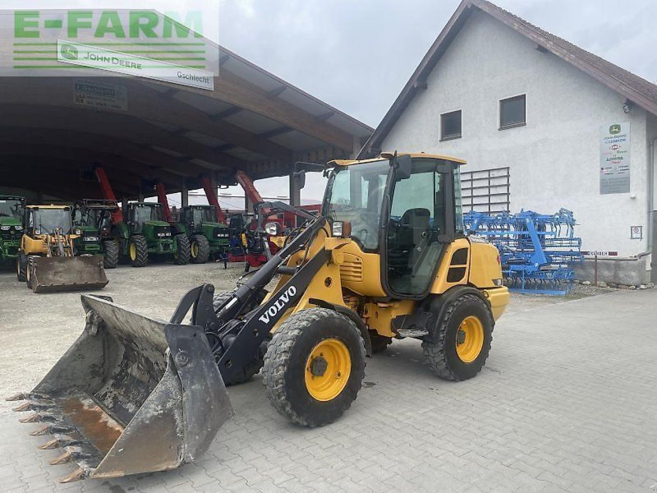 Volvo l 25f - Miniexcavadora: foto 1 Volvo l 25f - Miniexcavadora: foto 1