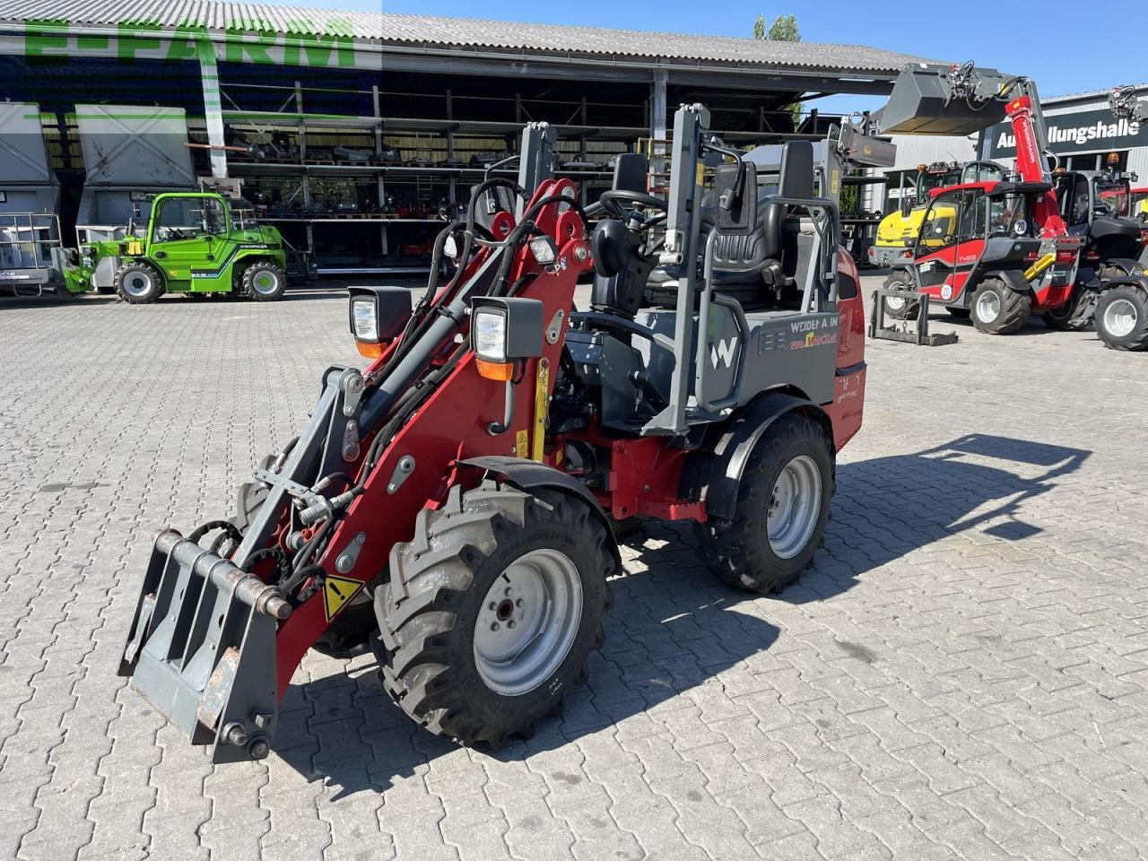 Weidemann 1160e mit 1400h, hohe hubhöhe - Miniexcavadora: foto 1 Weidemann 1160e mit 1400h, hohe hubhöhe - Miniexcavadora: foto 1