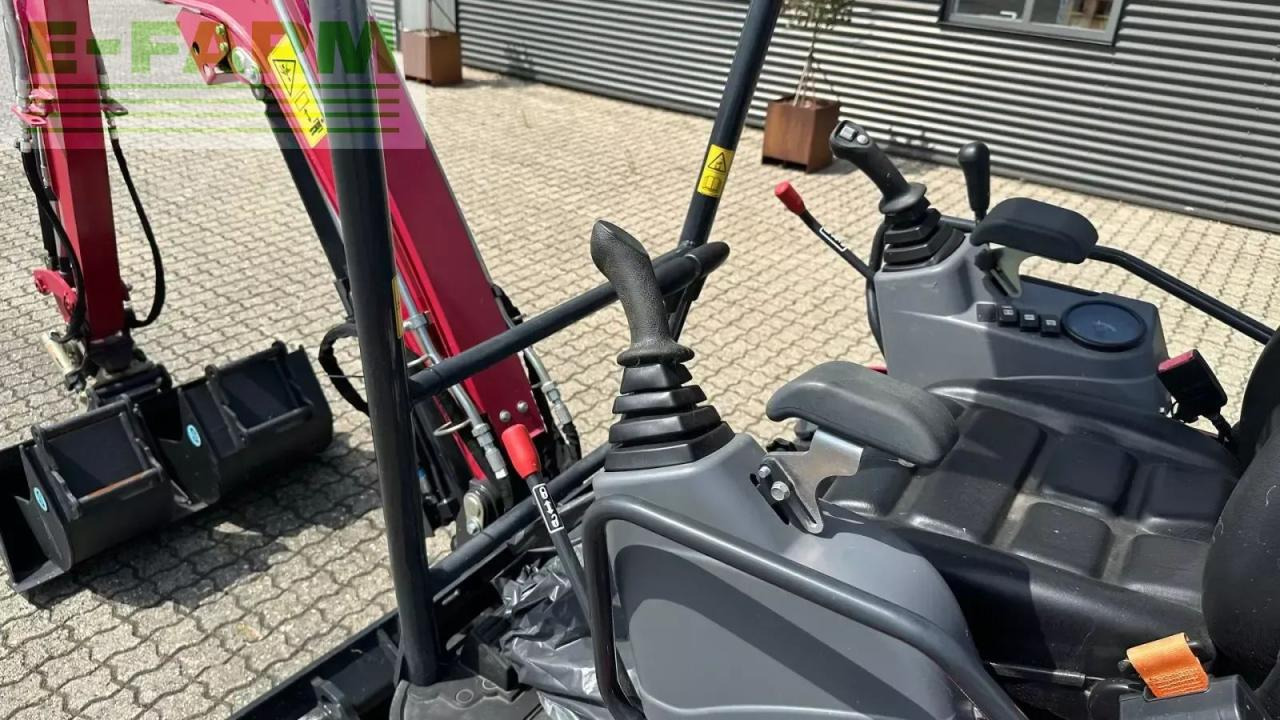 Yanmar vio17 - Miniexcavadora: foto 5 Yanmar vio17 - Miniexcavadora: foto 5