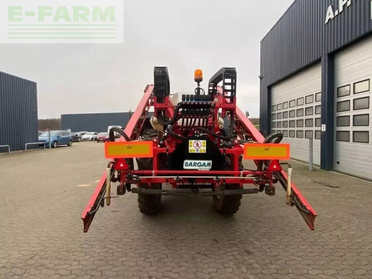 Pulverizador arrastrado compact: foto 6 Pulverizador arrastrado compact: foto 6