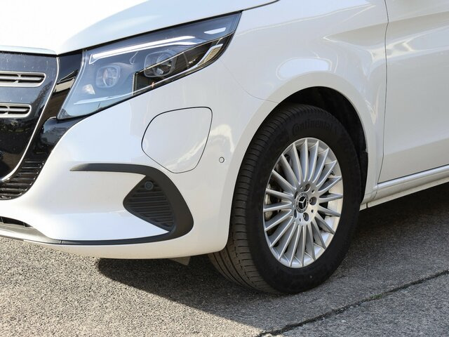 MERCEDES-BENZ EQV 300 lang,7Sitze,2Schiebetüren,Distronic,LED... - Furgoneta de pasajeros, Furgoneta eléctrica: foto 2 MERCEDES-BENZ EQV 300 lang,7Sitze,2Schiebetüren,Distronic,LED... - Furgoneta de pasajeros, Furgoneta eléctrica: foto 2