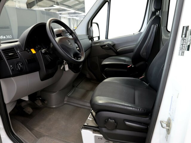 MERCEDES-BENZ Sprinter 316CDI DOKA,Allrad,Klima,AHK,TCO - Furgoneta con lona, Furgoneta combi: foto 2 MERCEDES-BENZ Sprinter 316CDI DOKA,Allrad,Klima,AHK,TCO - Furgoneta con lona, Furgoneta combi: foto 2