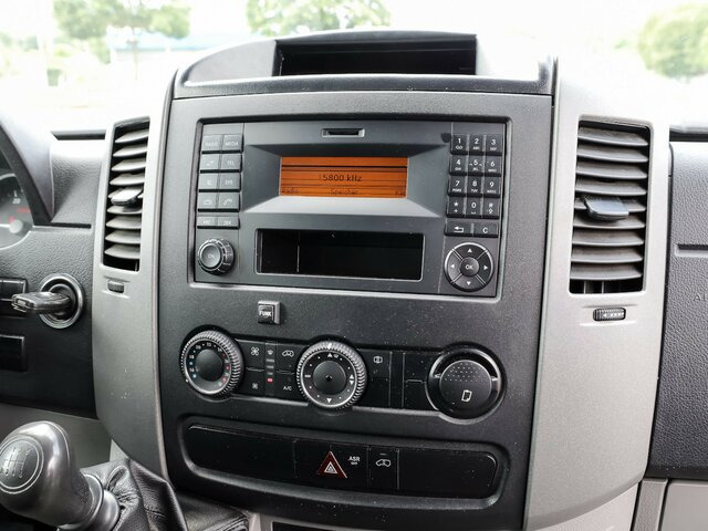 MERCEDES-BENZ Sprinter 316CDI DOKA,Allrad,Klima... - Furgoneta caja abierta, Furgoneta combi: foto 5 MERCEDES-BENZ Sprinter 316CDI DOKA,Allrad,Klima... - Furgoneta caja abierta, Furgoneta combi: foto 5