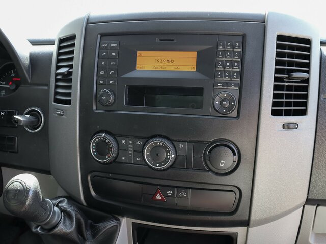 MERCEDES-BENZ Sprinter 316CDI DOKA,Allrad,Klima,Standhzg.... - Furgoneta con lona, Furgoneta combi: foto 5 MERCEDES-BENZ Sprinter 316CDI DOKA,Allrad,Klima,Standhzg.... - Furgoneta con lona, Furgoneta combi: foto 5