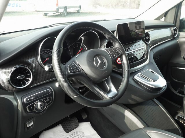 MERCEDES-BENZ V 300 Avantgarde Extralang,2xSchiebetür el.,AHK - Furgoneta de pasajeros: foto 4 MERCEDES-BENZ V 300 Avantgarde Extralang,2xSchiebetür el.,AHK - Furgoneta de pasajeros: foto 4