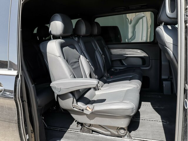 MERCEDES-BENZ V 300 Avantgarde Extralang,2xSchiebetür elektr. - Furgoneta de pasajeros: foto 4 MERCEDES-BENZ V 300 Avantgarde Extralang,2xSchiebetür elektr. - Furgoneta de pasajeros: foto 4