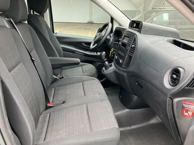 MERCEDES-BENZ Vito 114 Mixto Extralang,Klima,Tempomat,Standhzg... - Furgoneta de pasajeros: foto 3 MERCEDES-BENZ Vito 114 Mixto Extralang,Klima,Tempomat,Standhzg... - Furgoneta de pasajeros: foto 3