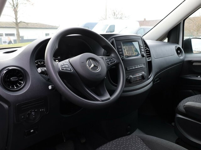 MERCEDES-BENZ Vito 114 TourerPro,Extralang,8Sitzer,Automatik... - Furgoneta de pasajeros: foto 5 MERCEDES-BENZ Vito 114 TourerPro,Extralang,8Sitzer,Automatik... - Furgoneta de pasajeros: foto 5
