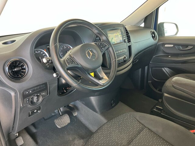 MERCEDES-BENZ Vito 114 TourerPro,Extralang,8Sitzer,Automatik - Furgoneta de pasajeros: foto 5 MERCEDES-BENZ Vito 114 TourerPro,Extralang,8Sitzer,Automatik - Furgoneta de pasajeros: foto 5