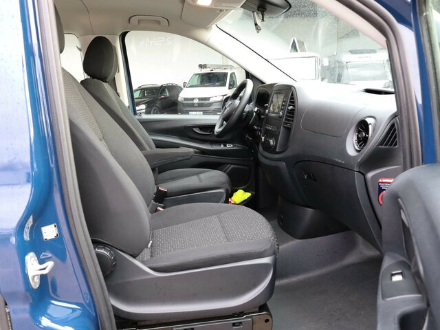 MERCEDES-BENZ Vito 114 TourerPro,Extralang,8Sitzer,Automatik... - Furgoneta de pasajeros: foto 3 MERCEDES-BENZ Vito 114 TourerPro,Extralang,8Sitzer,Automatik... - Furgoneta de pasajeros: foto 3